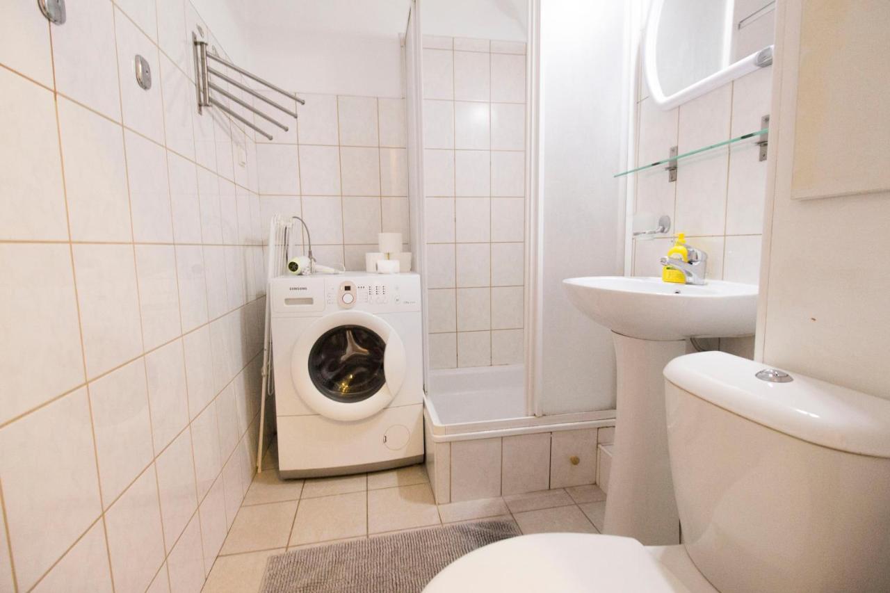 ורוצלב Lucky Apartaments Old Town -Economy מראה חיצוני תמונה