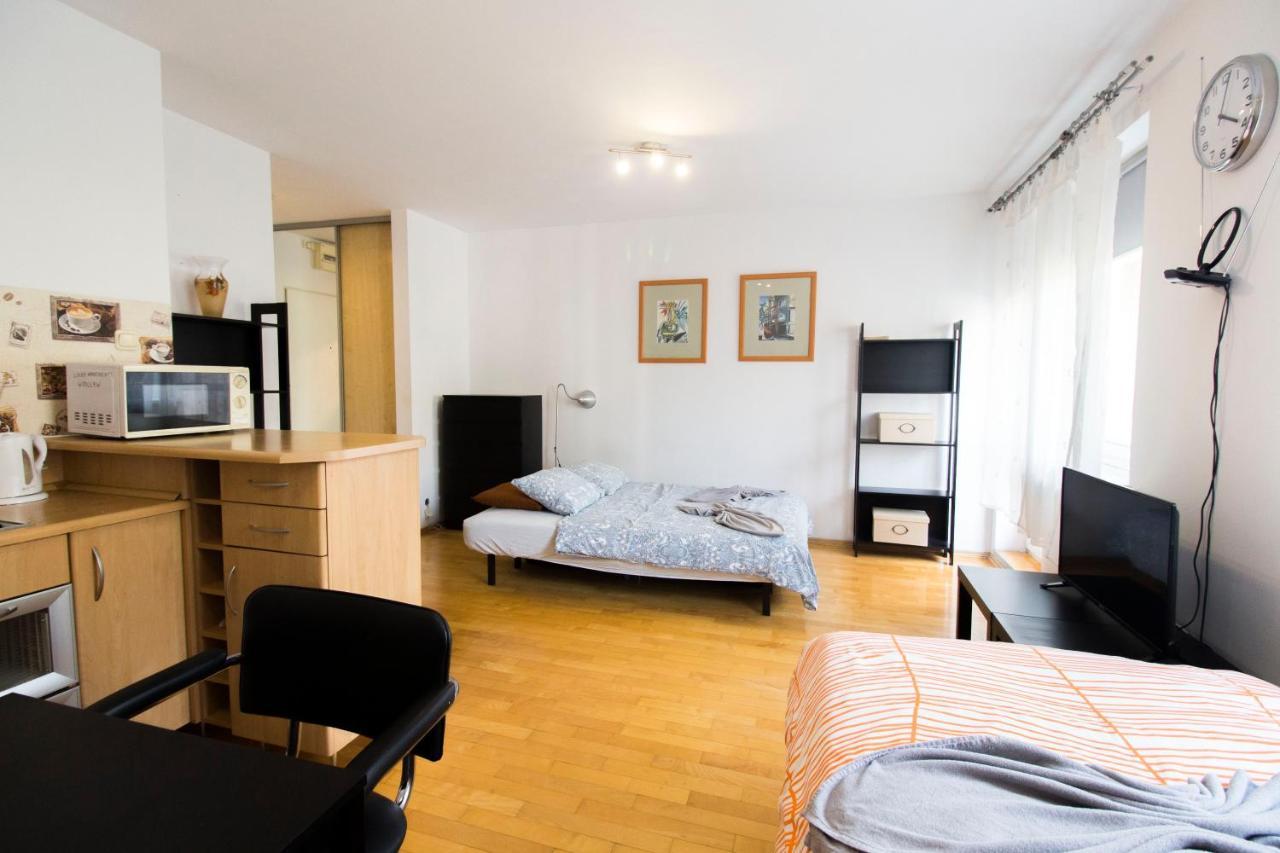 ורוצלב Lucky Apartaments Old Town -Economy מראה חיצוני תמונה